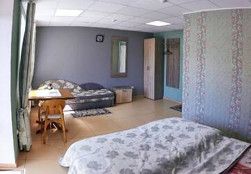 Фото номера Семейный номер с ванной комнатой и балконом Апартаменты Apartments on Voykova г. Полоцк 14