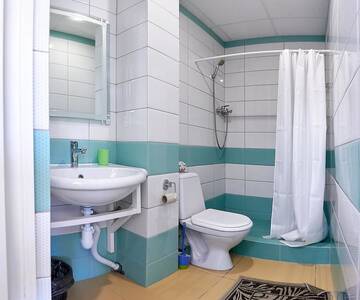 Фото номера Семейный номер с ванной комнатой и балконом Апартаменты Apartments on Voykova г. Полоцк 11