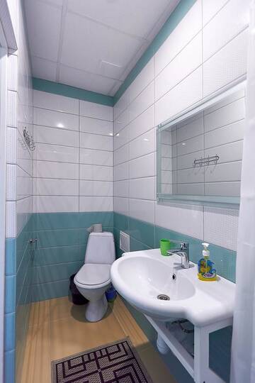 Фото номера Четырехместный номер с собственной ванной комнатой Апартаменты Apartments on Voykova г. Полоцк 6